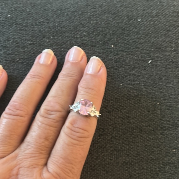 Pink CZ Ring - Picture 4 of 4